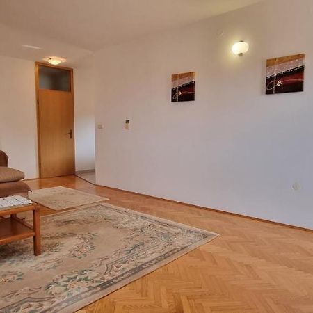 Ljuba Lägenhet Medulin Exteriör bild